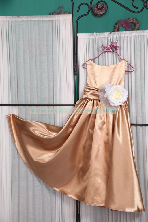 Наряды для наших принцесс(юбки,сумки,платья,аксессуары) Нужна закупка?