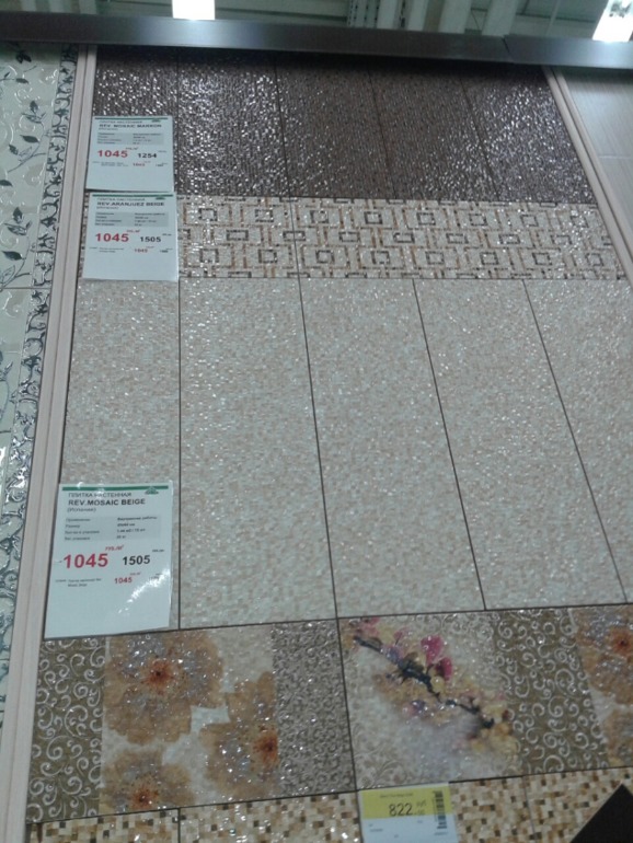 Девочки, решилась на фартук из плитки на молочной кухне...