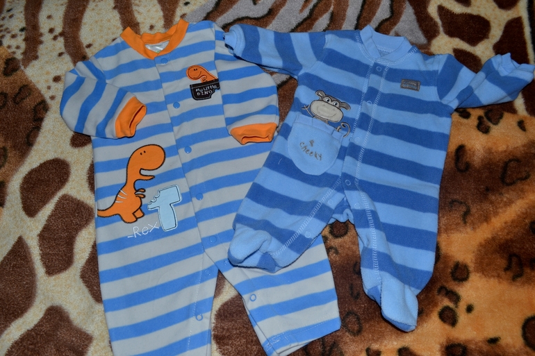 Наше приданое + вещички в род.дом по списку