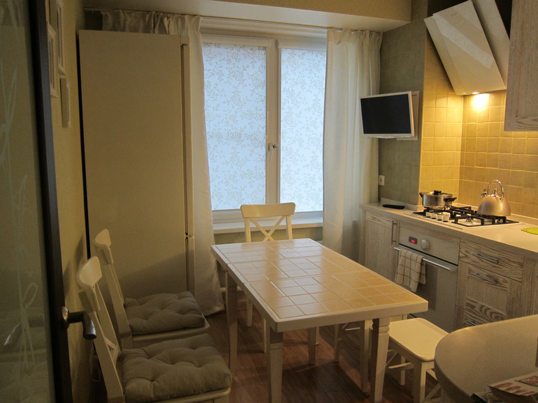 Снова приглашаю на кухню) Теперь доделанную. Осторожно, много фото!