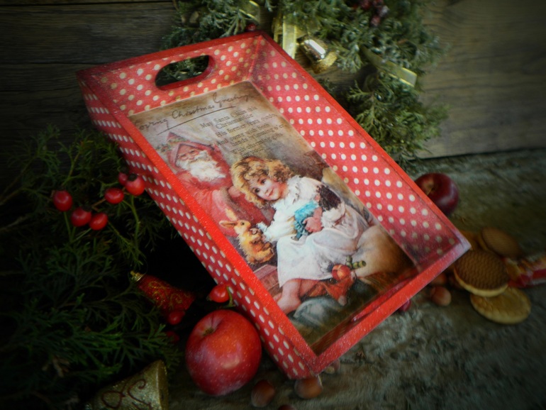 Полна чудес рождественская ночь....