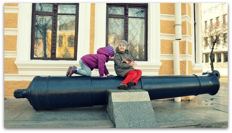 Мартышки и нога мамонта.