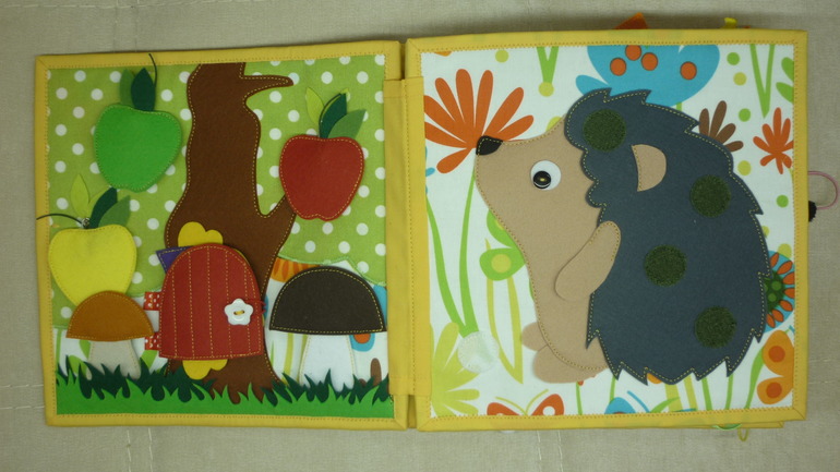 Книжечка с Фреккен Снорк на обложке!