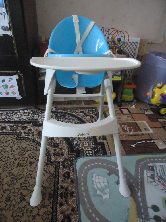 Продам коляску, стульчик для кормления, зимний комплект, ботиночки