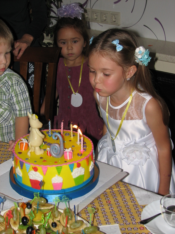 Тортик с Мумитролем.