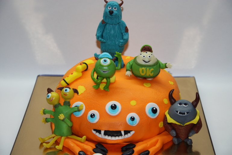 Монстрики))