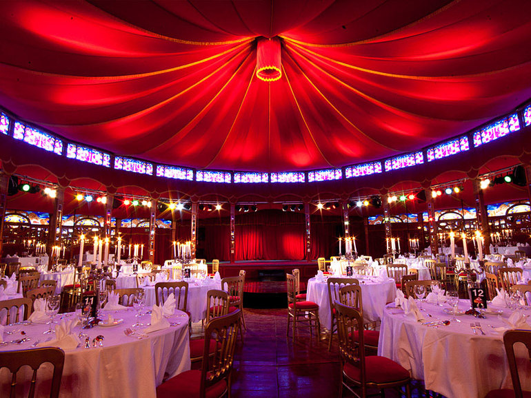 НОВОГОДНЯЯ НОЧЬ В ТЕАТРЕ -РЕСТОРАНЕ PALAZZO!