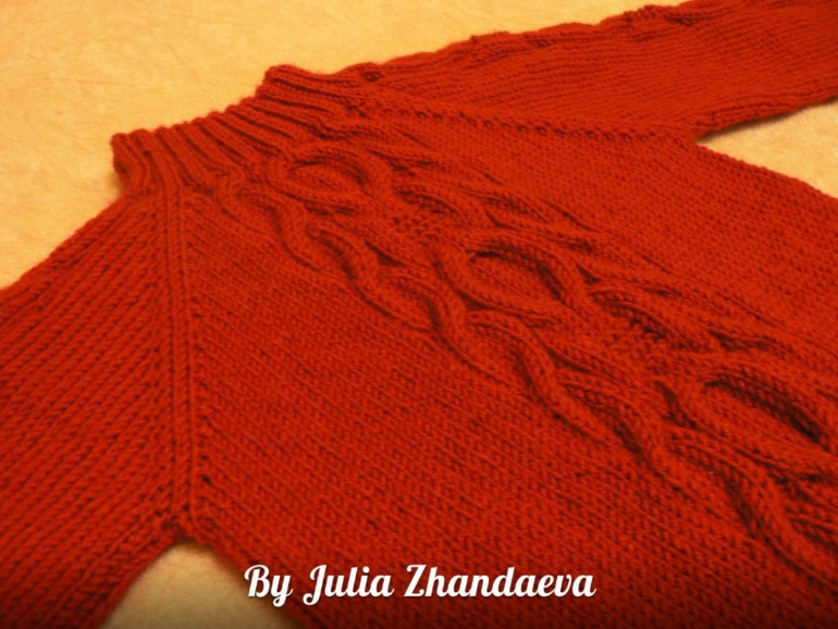 два свитерочка-для сына и дочки