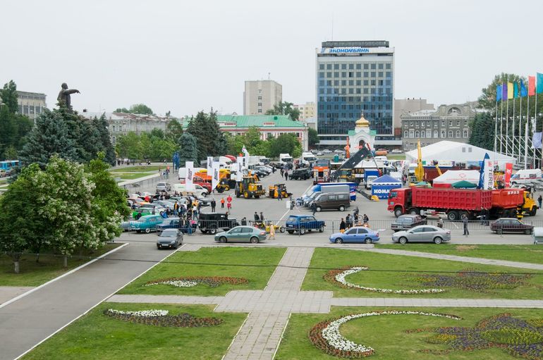 про выставки!