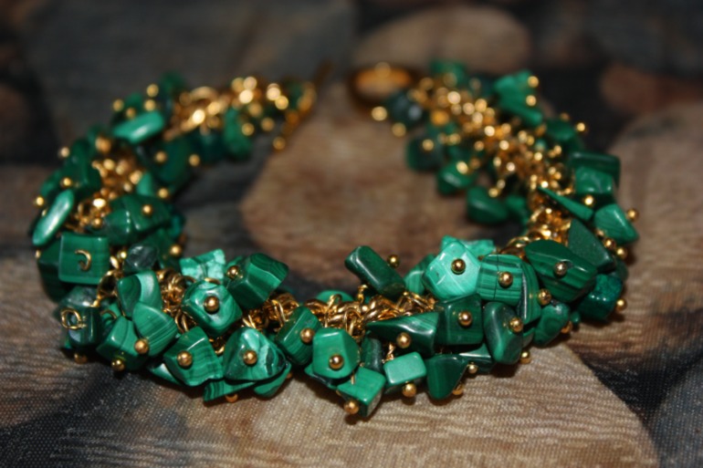 Браслеты из кожи с натуральными камнями. Новая коллекция!!! СКИДКИ!!!!!!