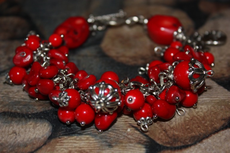 Браслеты из кожи с натуральными камнями. Новая коллекция!!! СКИДКИ!!!!!!