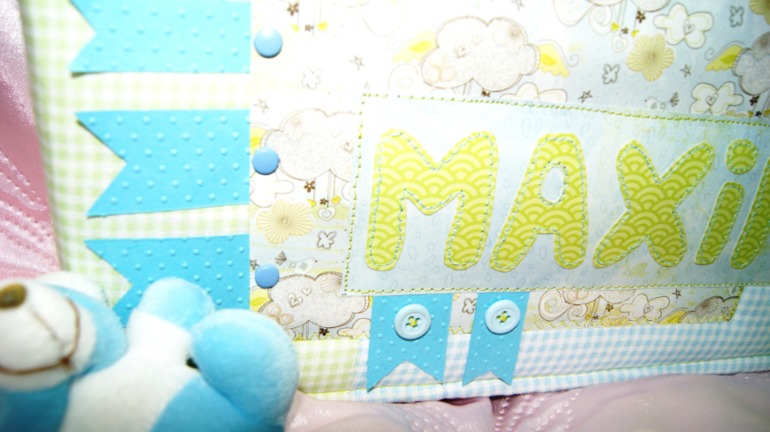 ОГРОМНЫЙ альбом про Максика. Стал мне родным и самым большим моим альбомом.