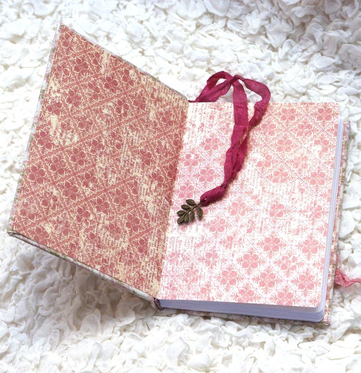 девичий блокнотик