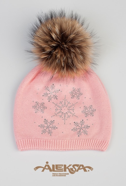 ШАПОЧКИ с натуральными меховыми помпонами женские и детские! ПРЯЖА ИТАЛИЯ!