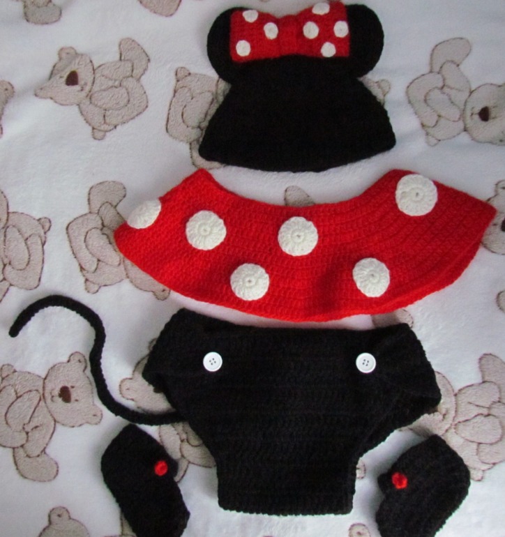 Костюм Мини Мауса.