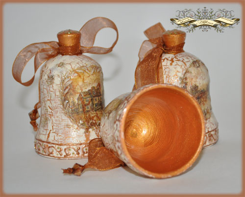 2 набора колокольчиков.