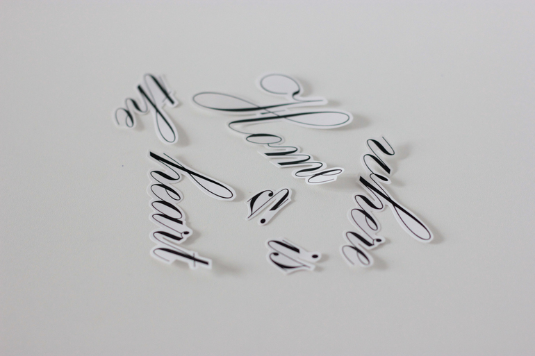 Оформила уголок у входной двери