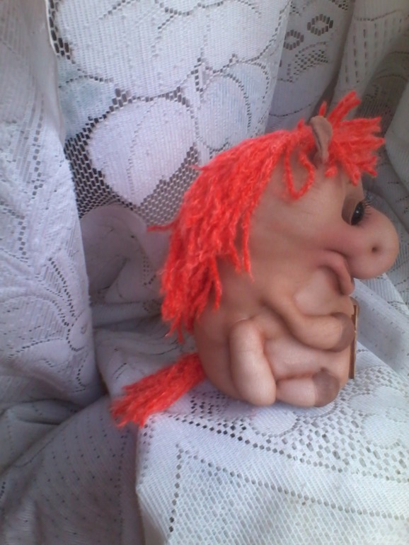 Поколдовала с капроном)))