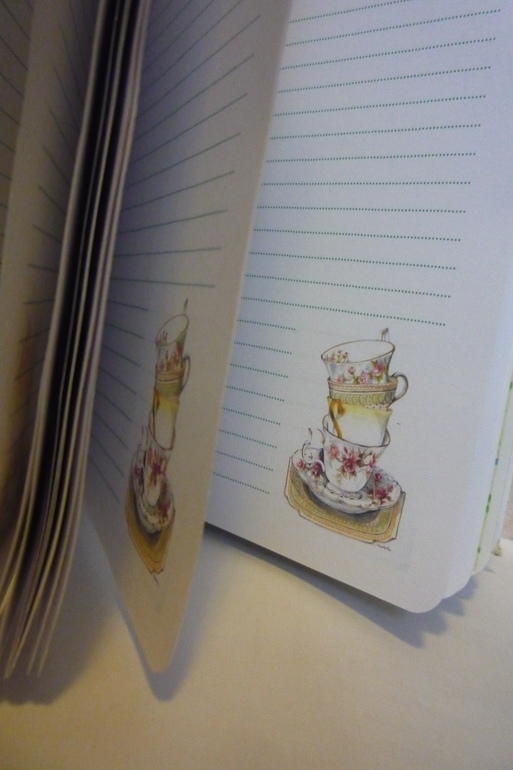 Мои первые блокноты и конвертик свадебный.