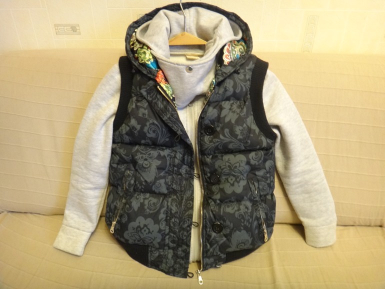 Верхняя одежда для стройной мамочки или девочки 164 раз. СКИДКИ К НГ!!!