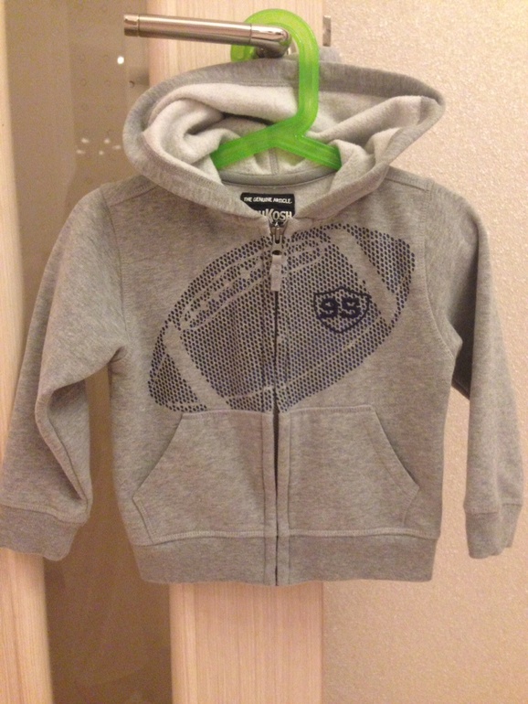 На рост 92см толстовка oshkoshbosh и джинсовый жилет playtoday