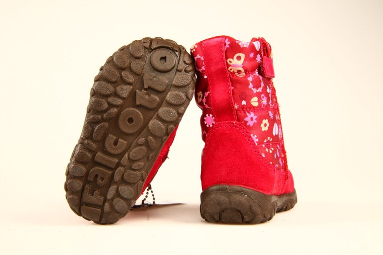 NATURINO , ЛЮБЫЕ ДВЕ ПАРЫ ИЗ АЛЬБОМА - 4000руб.