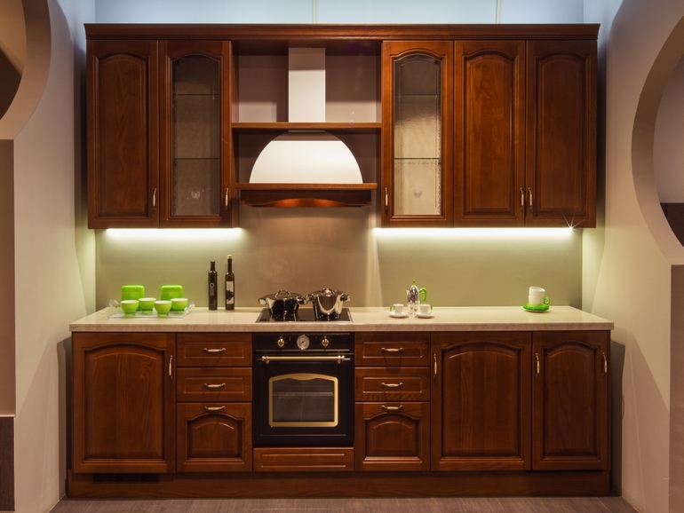 Складская программа кухонь фабрики Scavolini (Италия).