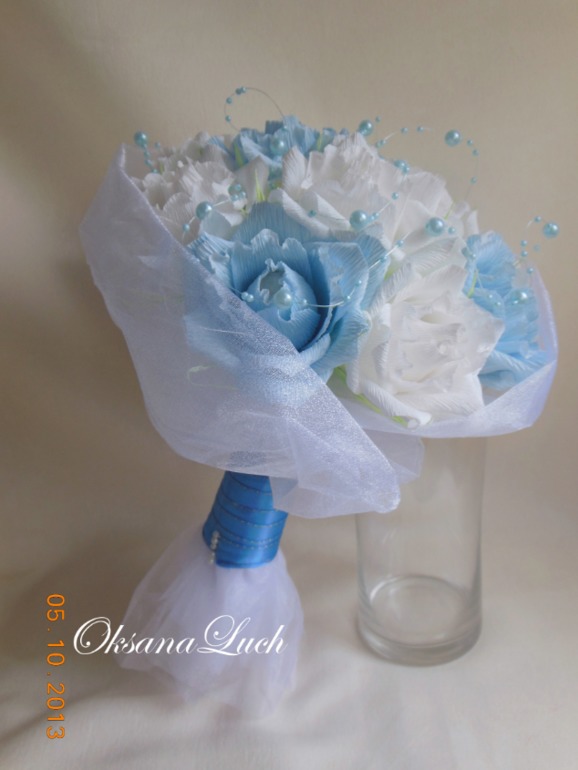 Прогуливаю...