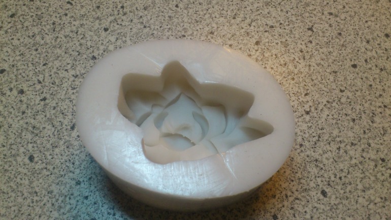 Провела ревизию. Распродаю-раздаю. Аромы+формы. Почта возможна!