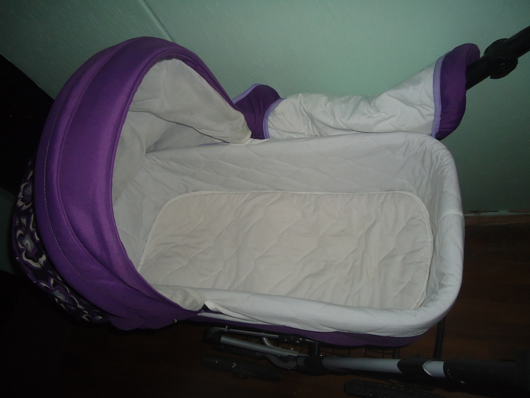 Продам коляску 1500р!