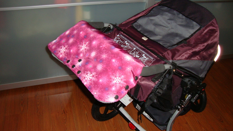 Коляска трехколесная BOB Revolution SE