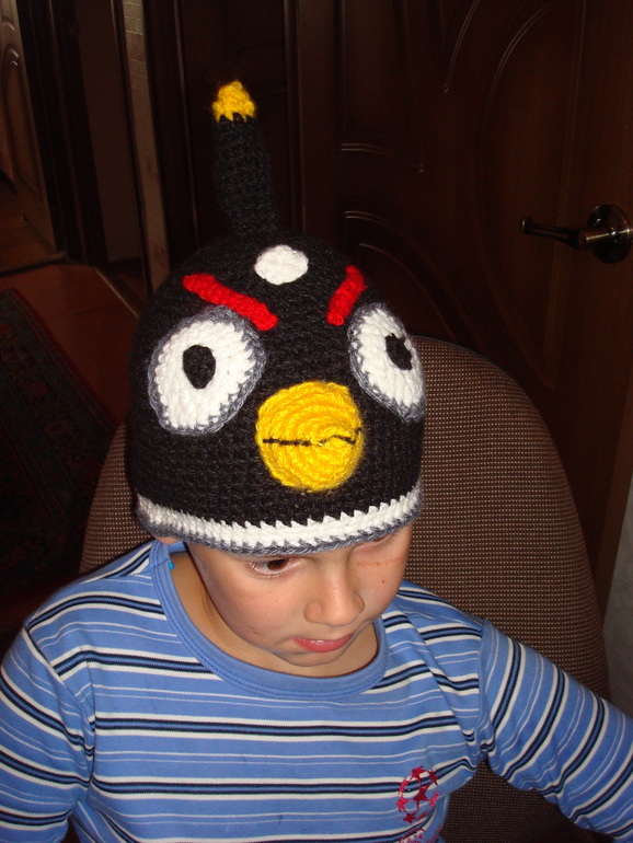 Шапка "Angry Birds (Злые птички)" Бомби (Bomb)