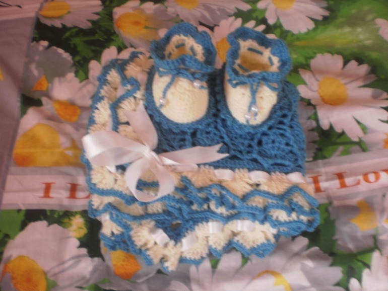 Комплект для будущей плимяшки!С остатков одели пупса!