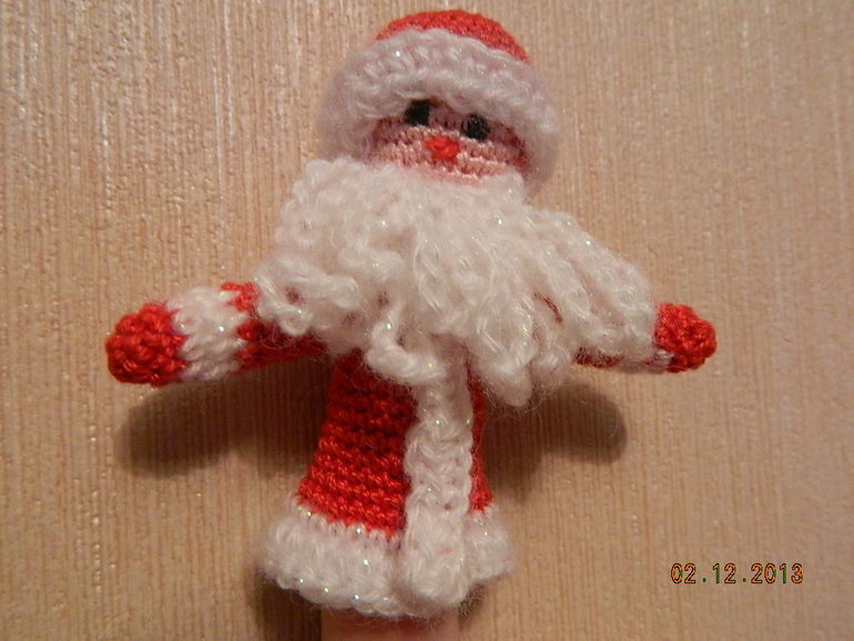 Пальчиковые Деды Морозы Наступают))