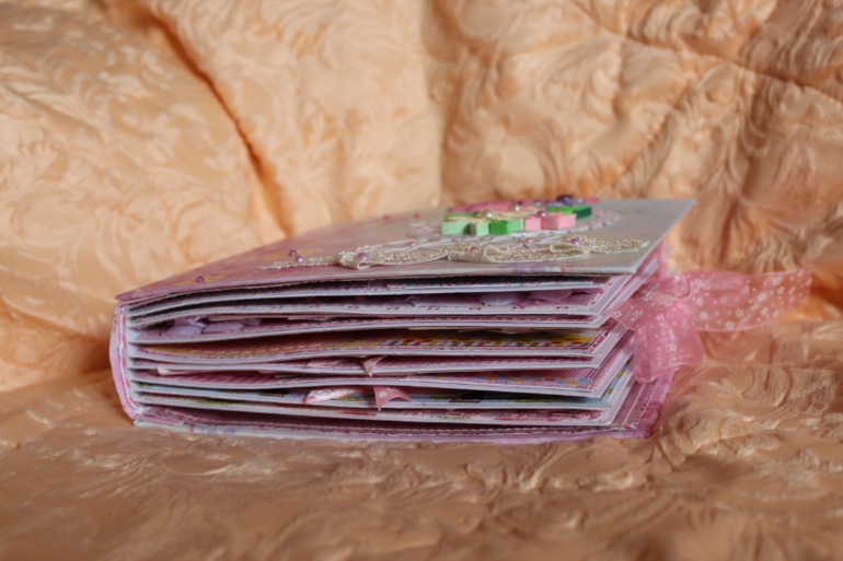 альбомчик для маленькой принцессы)))