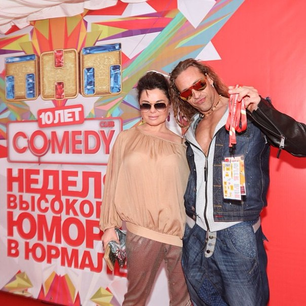 Я наверное в моде вообще ничего не понимаю...