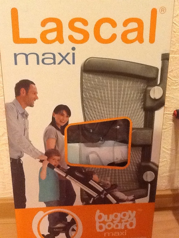 Подножка для второго ребенка.