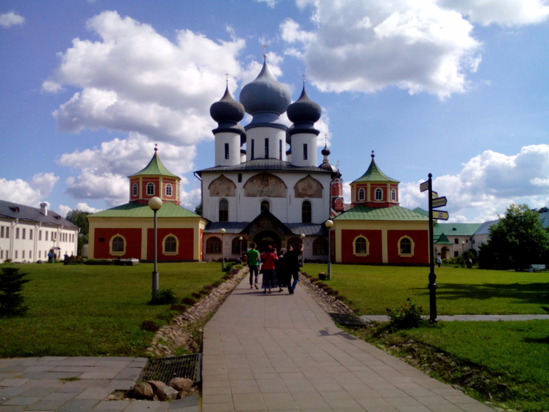 Тихвинский монастырь город Бийск