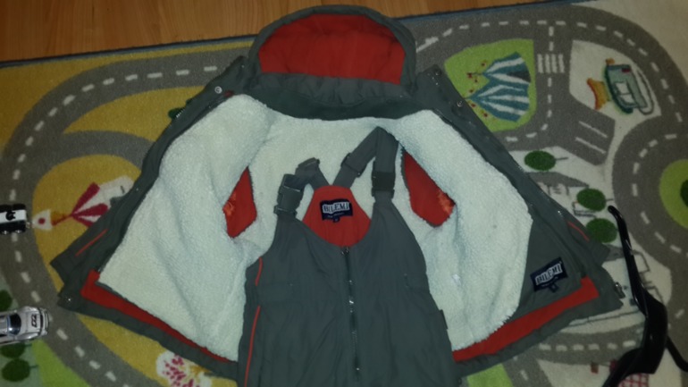 Продаю комбинезон р. 92, 900 руб, Москва