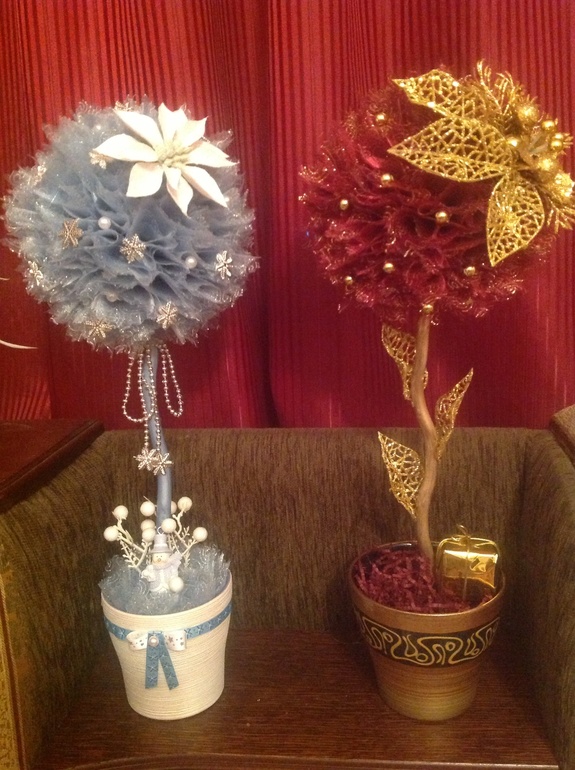 2 новогодних!