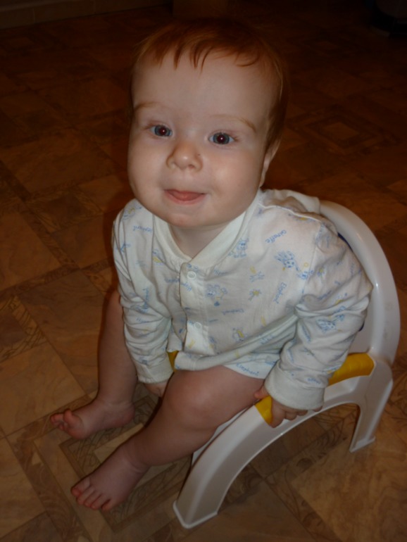 Нам 8 месяцев! Наш поход в поликлинику.