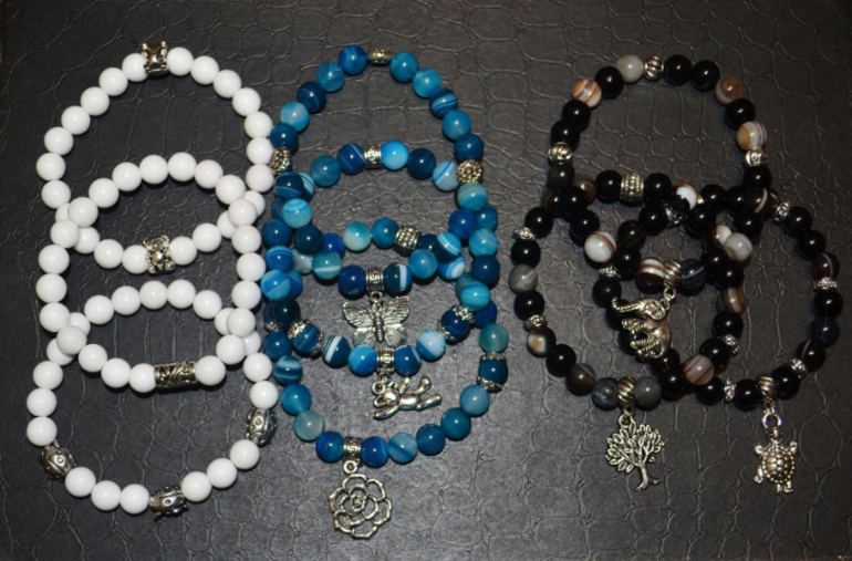 Браслеты ручной работы из полудрагоценных камней. Браслеты есть в наличии и под заказ!!!