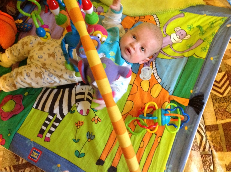 Уже три!!!!!!Как же быстро летит время...