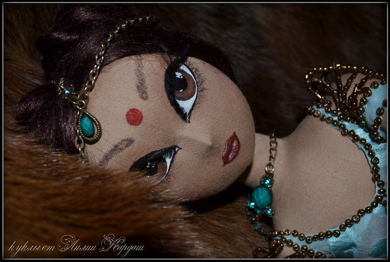 Мохини - дочь таинственной Индии!