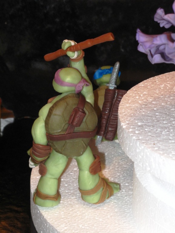 Черепашки Ниндзя. Битва с растением-пришельцем