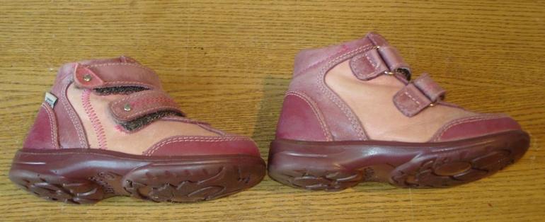 Ботинки Котофей д/д р.23, длина стельки 14,5 см.