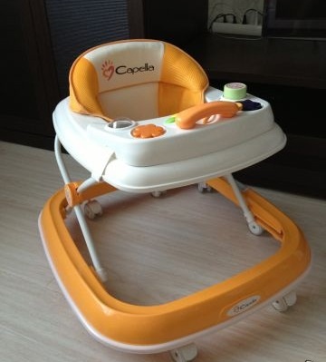 Детские ходунки Capella Play Time, 1000 руб.