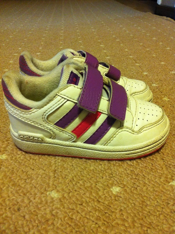 Кроссовки, Adidas, 22р, 550р.