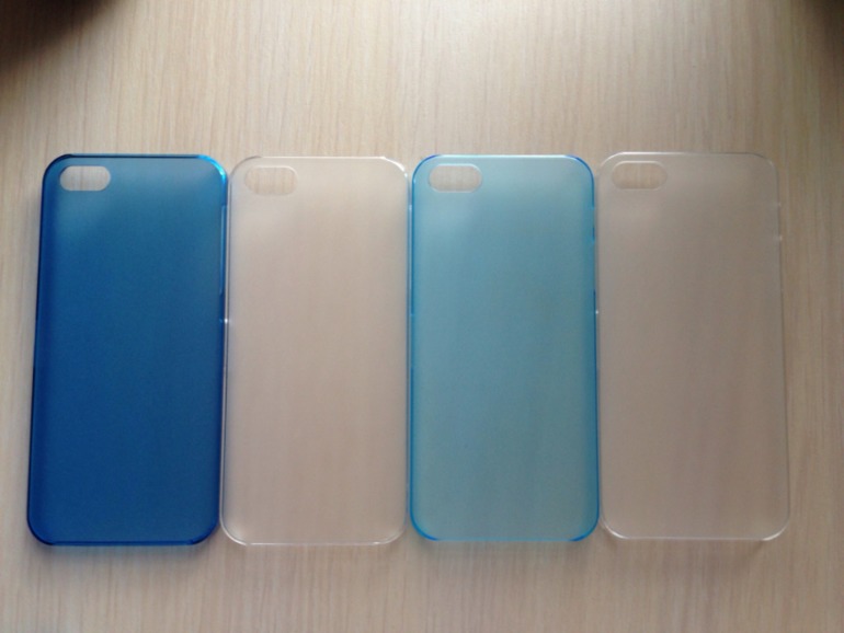 Чехлы-накладки для iPhone 4/5! Все в наличии!