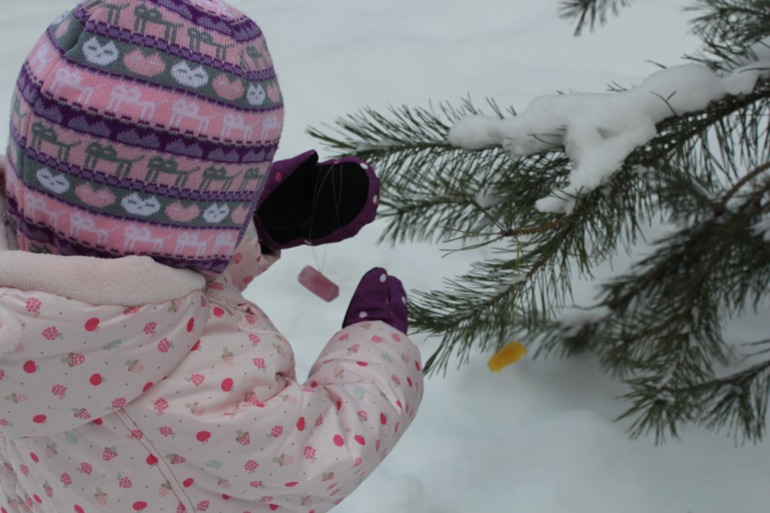 Ледяные украшения на ёлочку